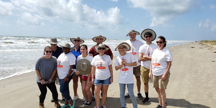 veolia-houston-galveston-beach-cleanup