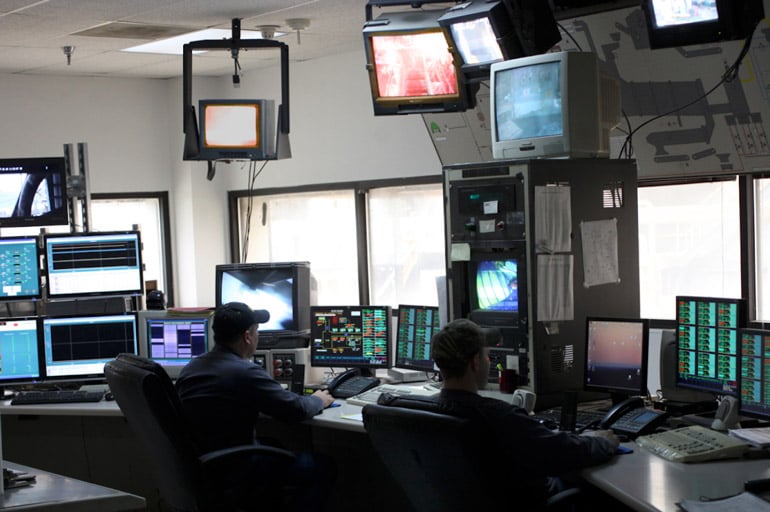 industrial-data-monitoring-room